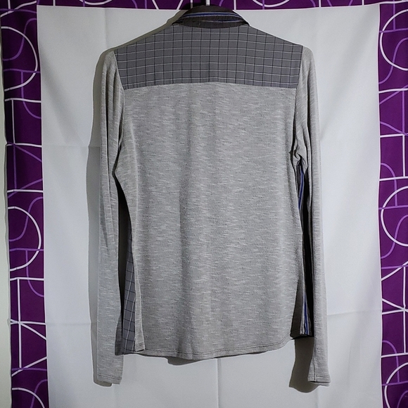 Preloved Women's Rayon/Cotton Blend Button-Up, Made In Canada - Size Medium - Picture 7 of 13